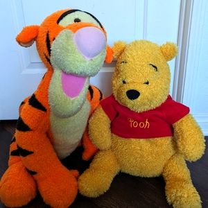 Large plush talking Tigger and buddy Pooh Bear
